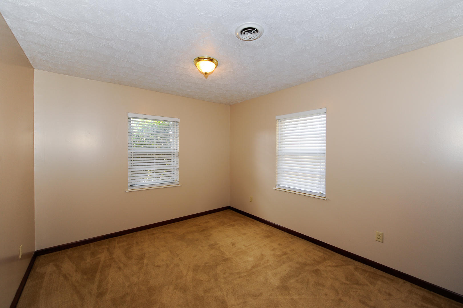 1630 Middle Creek Road Sevierville, TN 37862 - Photo 9 of 21 _DSC5726