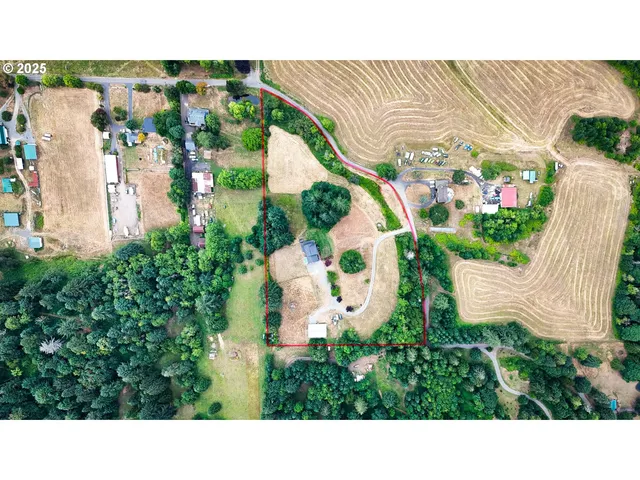 a house view with a garden space