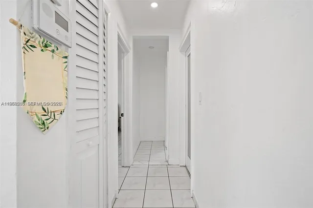 $5,750 | 6418 Southwest 39th Terrace, Miami, FL 33155