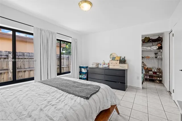 $5,750 | 6418 Southwest 39th Terrace, Miami, FL 33155