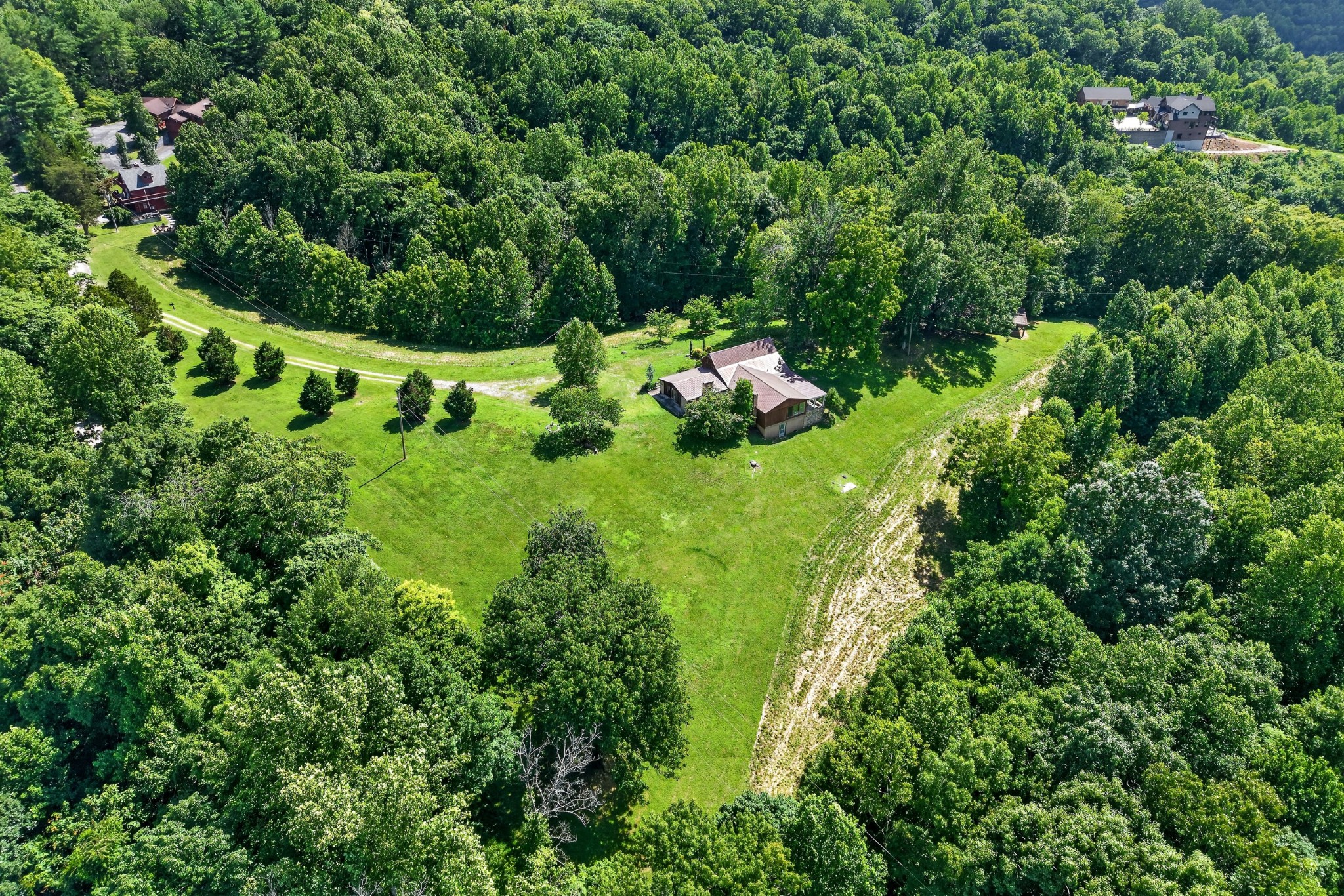 280 Timber Lane Sparta, TN 38583 - Photo 14 of 63
