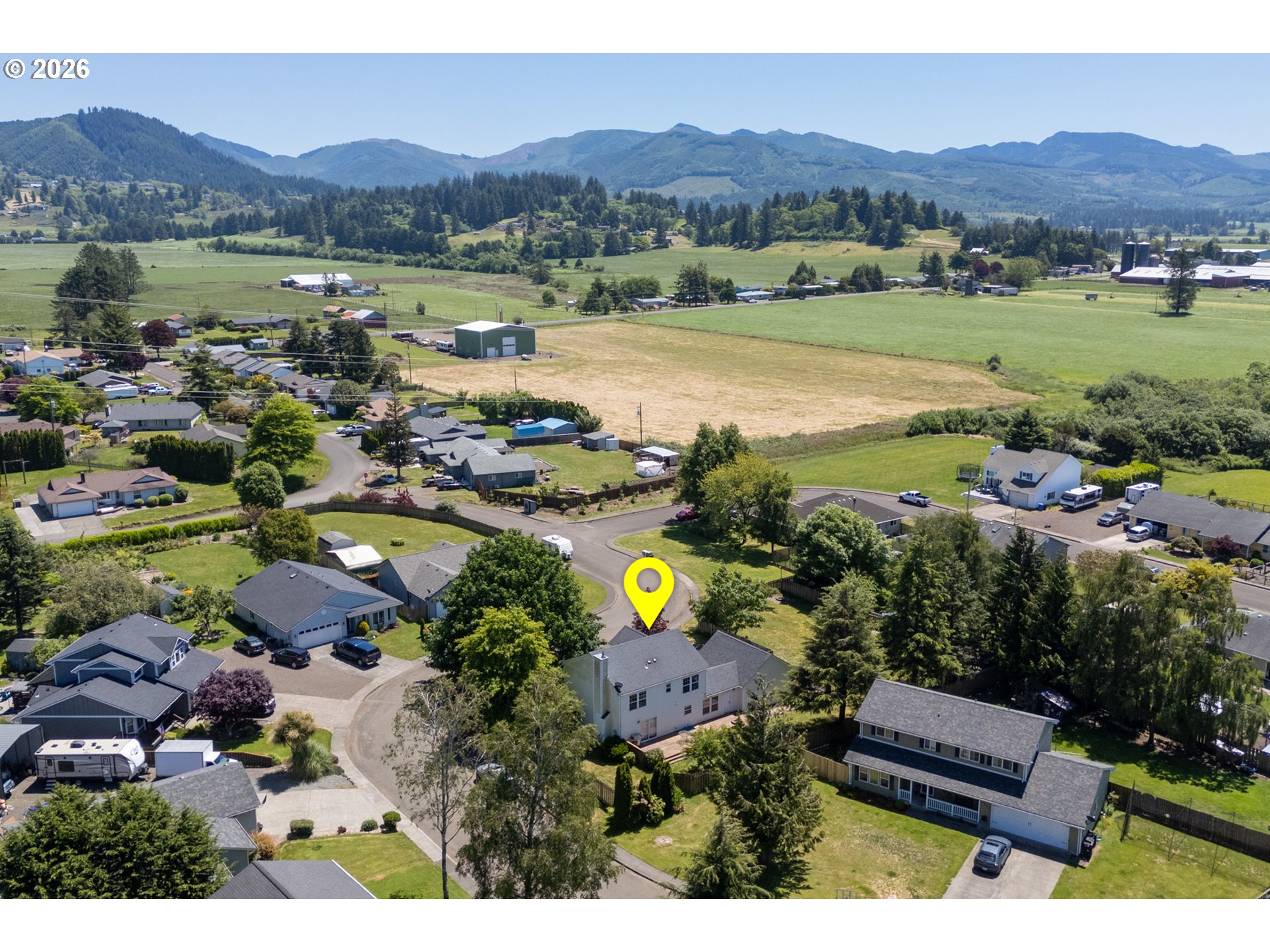 6505 Colonial Way Tillamook, OR 97141 - Photo 2 of 36