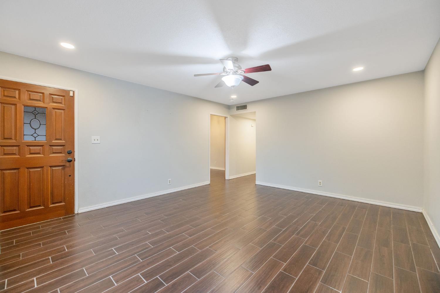 1395 South Rupert Avenue Reedley, CA 93654 - Photo 7 of 45