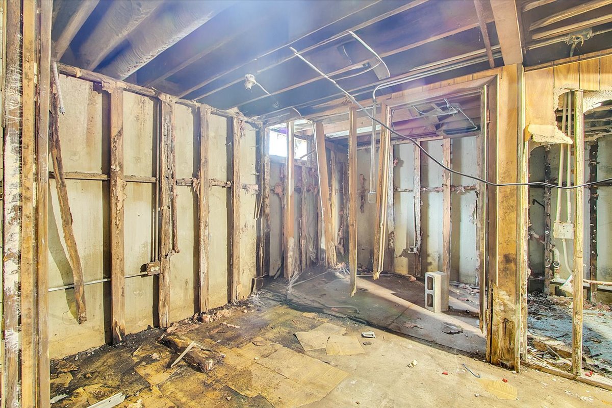 1327 South Wolf Road Hillside, IL 60162 - Photo 15 of 19 Gallery Image 15