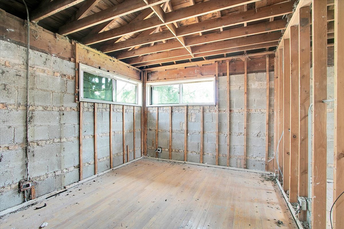 1327 South Wolf Road Hillside, IL 60162 - Photo 9 of 19 Gallery Image 9
