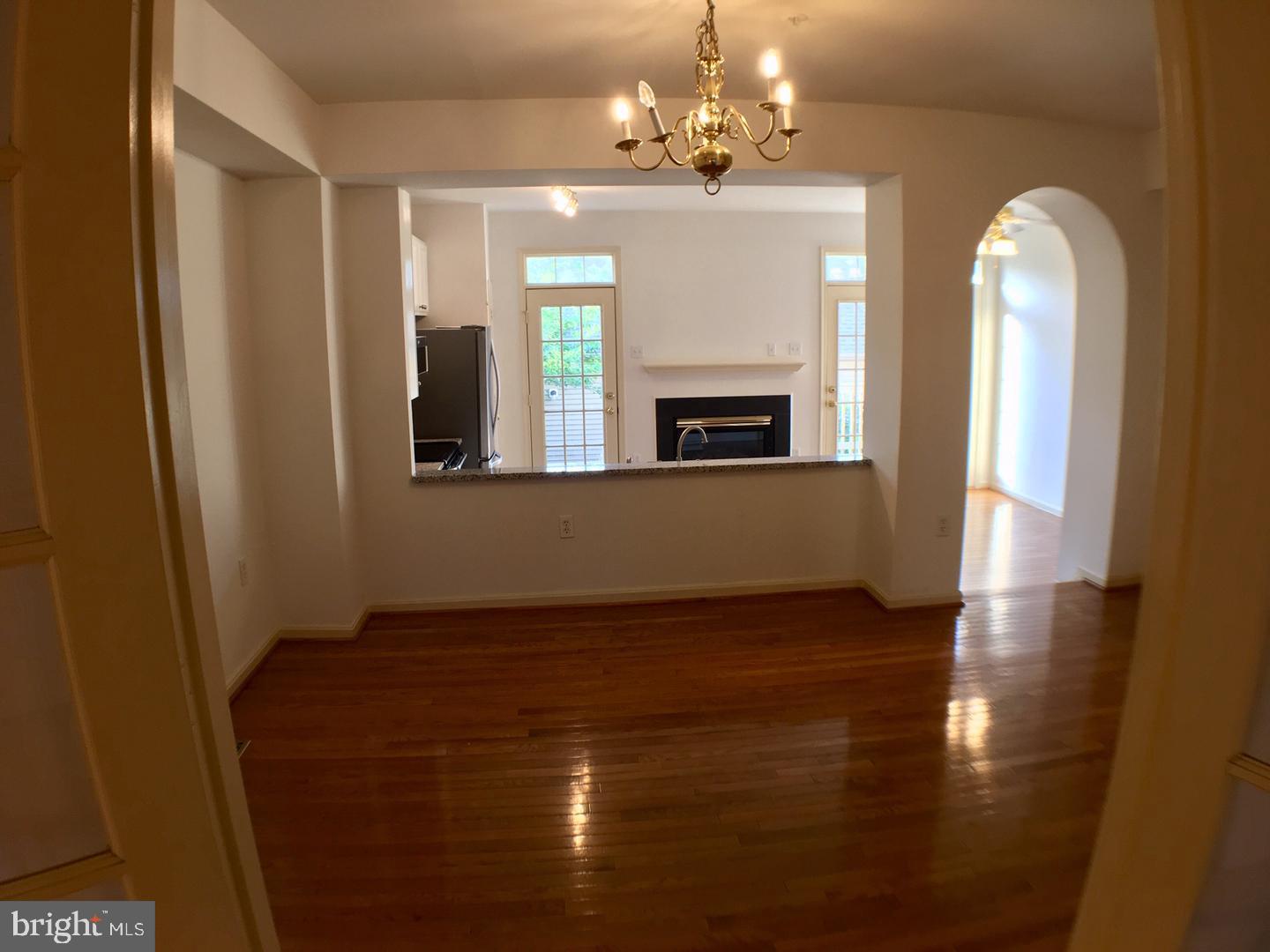 2235 Village Square Road Frederick, MD 21701 - Photo 6 of 25 Dinning area