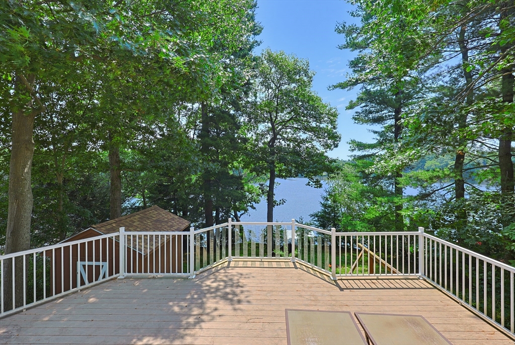 82 Ridge Road Foxboro, MA 02035 - Photo 13 of 32