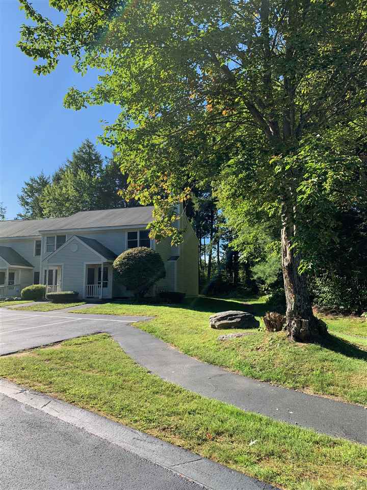 32 Woodland Green Rochester, NH 03868 - Photo 2 of 20 Gallery Image 2