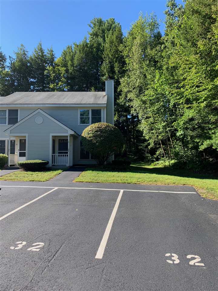 32 Woodland Green Rochester, NH 03868 - Photo 3 of 20 Gallery Image 3