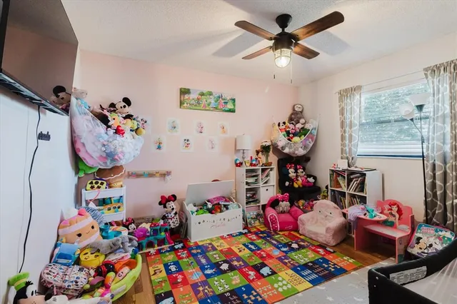 $310,000 | 2427 Comerwood Drive, Spring Hill, FL 34609