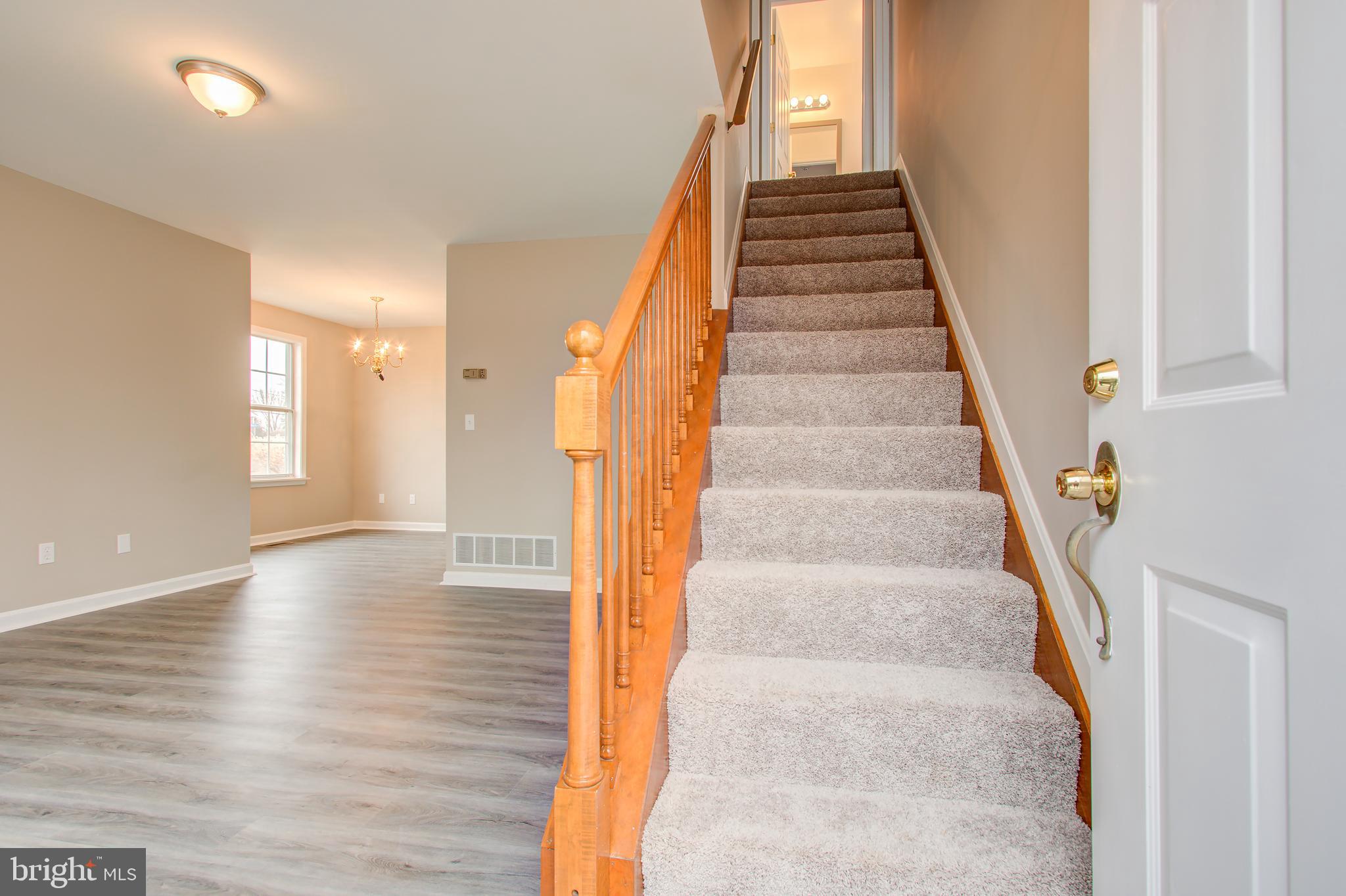 7503 Plainview Road Baltimore, MD 21237 - Photo 6 of 39 "Large Living Room to the Left"