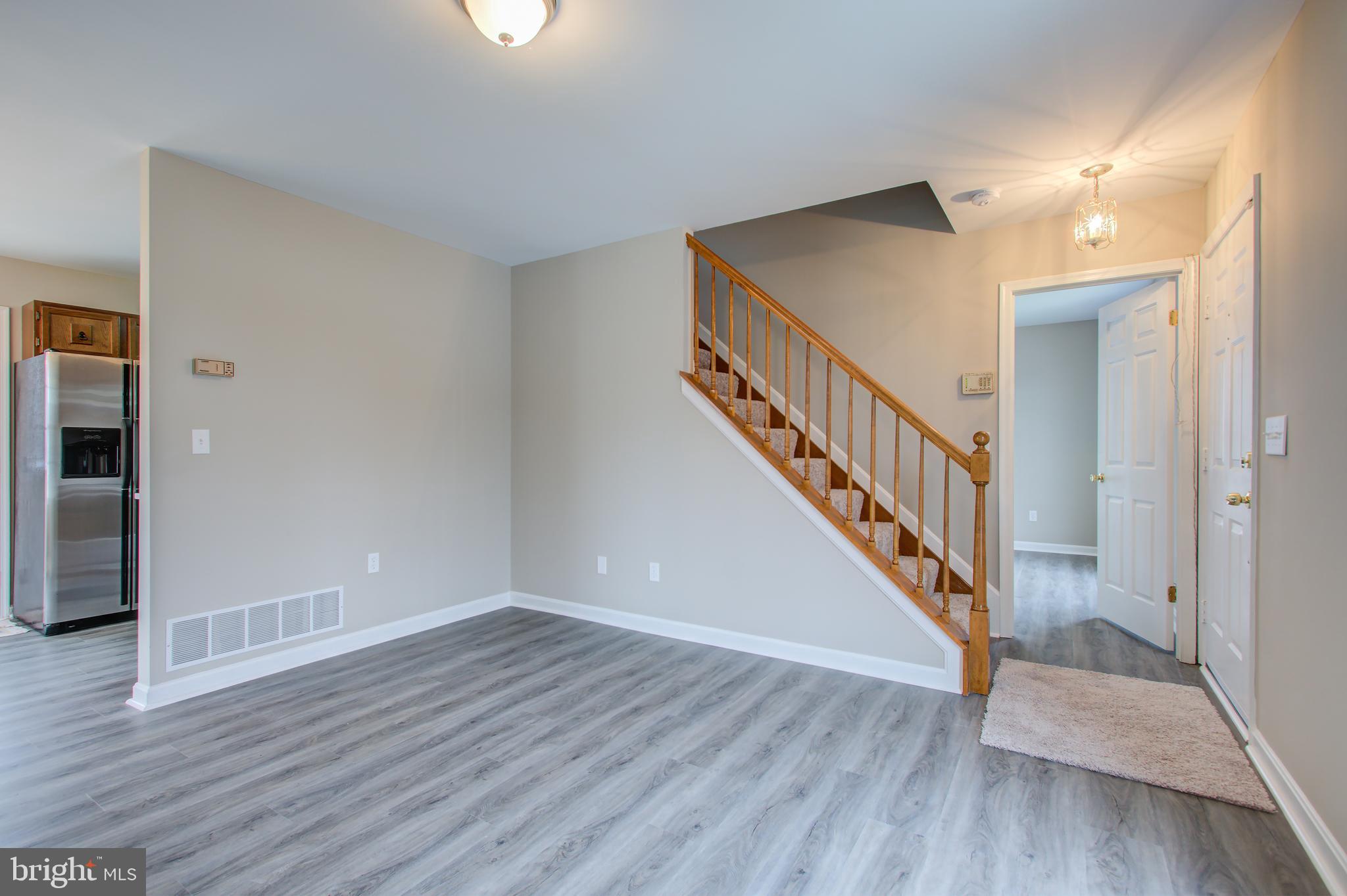 7503 Plainview Road Baltimore, MD 21237 - Photo 8 of 39 "New Laminate Flooring on Main Level"