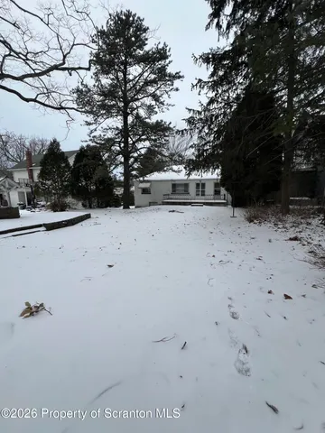 $260,000 | 218 Lake Scranton Road, Scranton, PA 18505