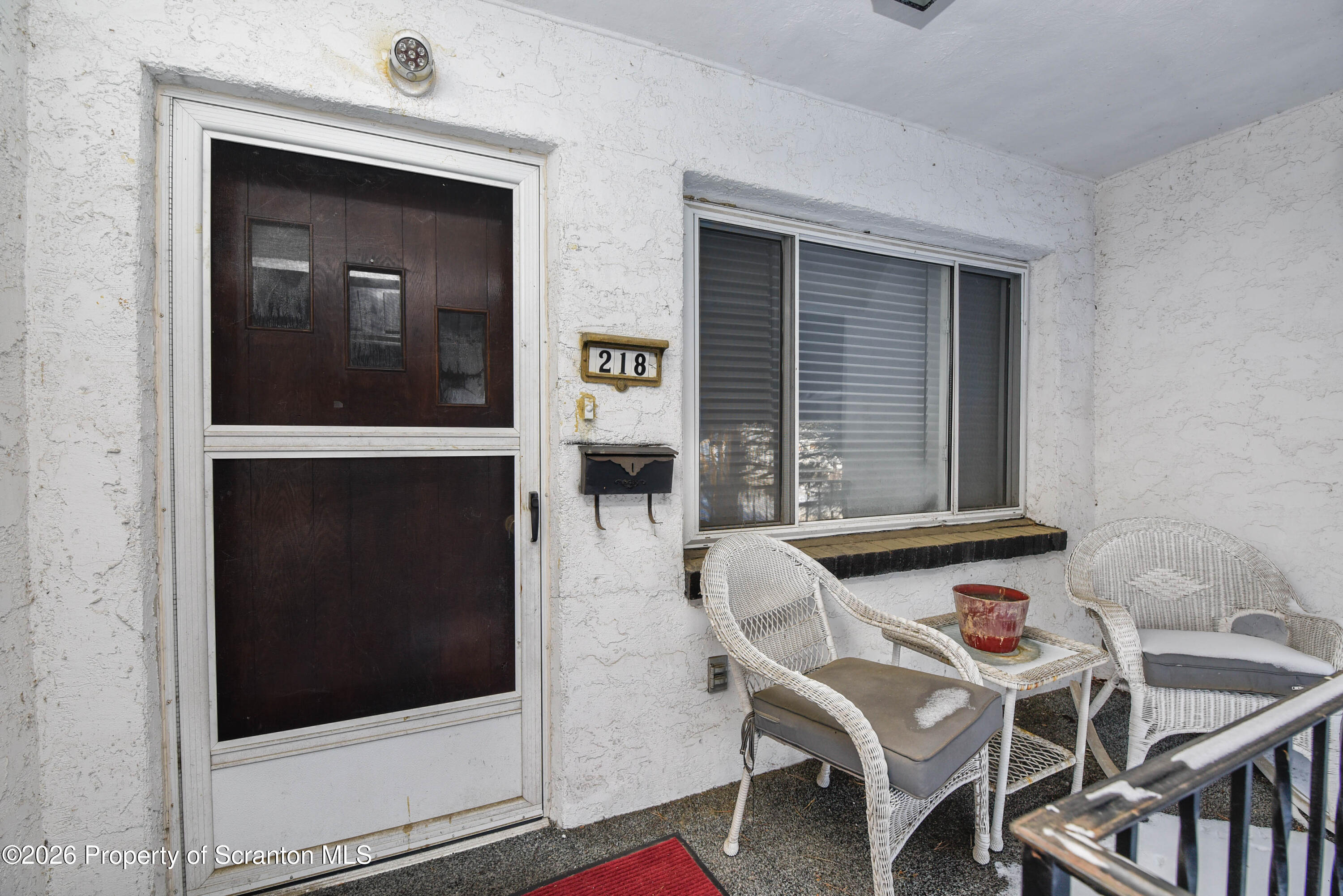 218 Lake Scranton Road Scranton, PA 18505 - Photo 4 of 45 _DSC5641