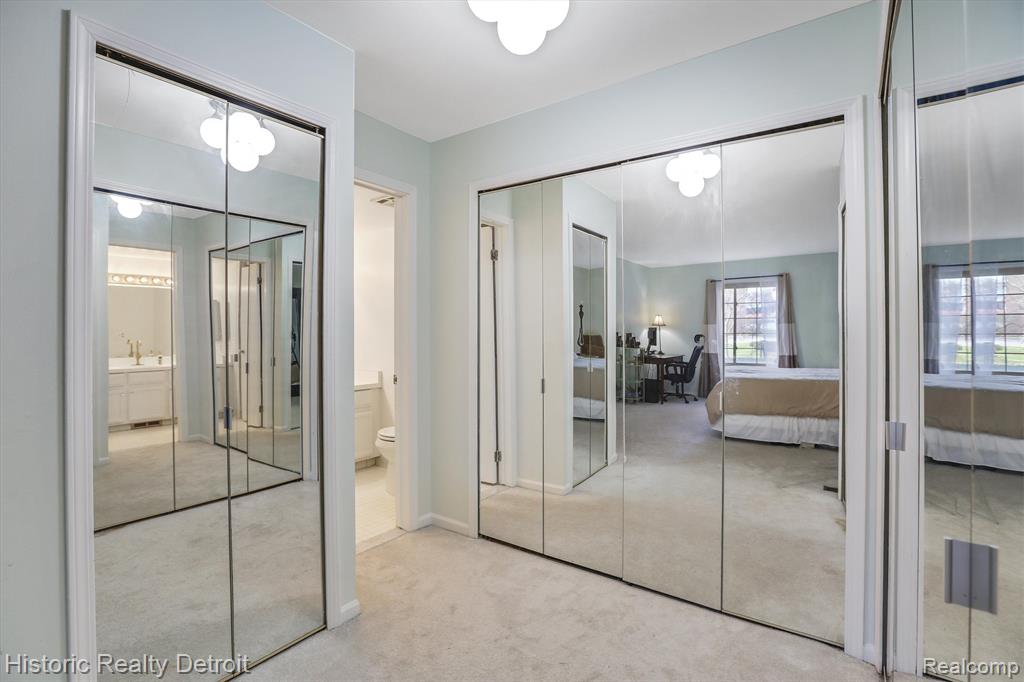 29656 Middlebelt Road, Unit 1403 Farmington Hills, MI 48334 - Photo 13 of 39