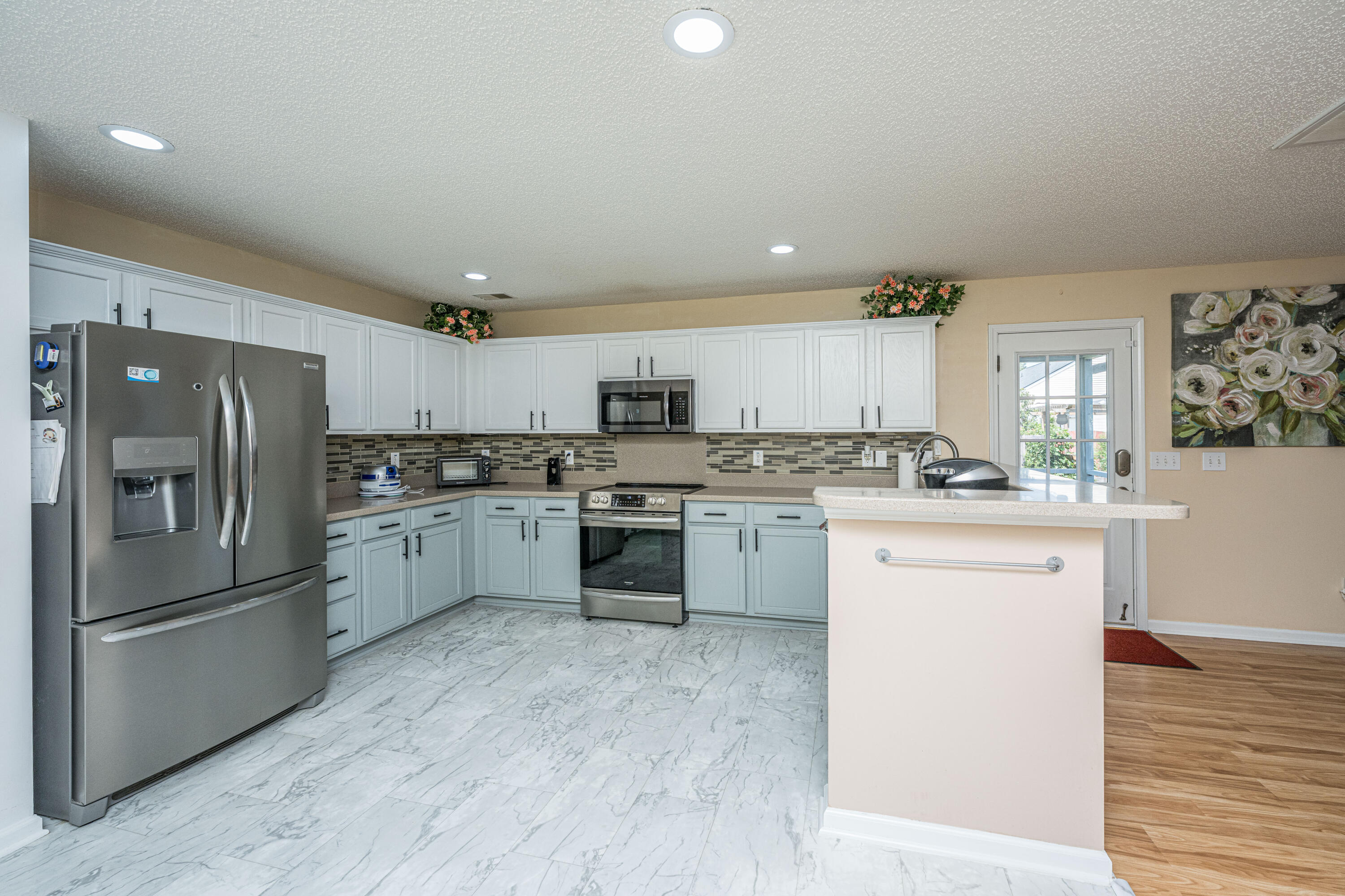 1138 Moss Grove Drive Moncks Corner, SC 29461 - Photo 12 of 42 1138MossGroveDrREDO018