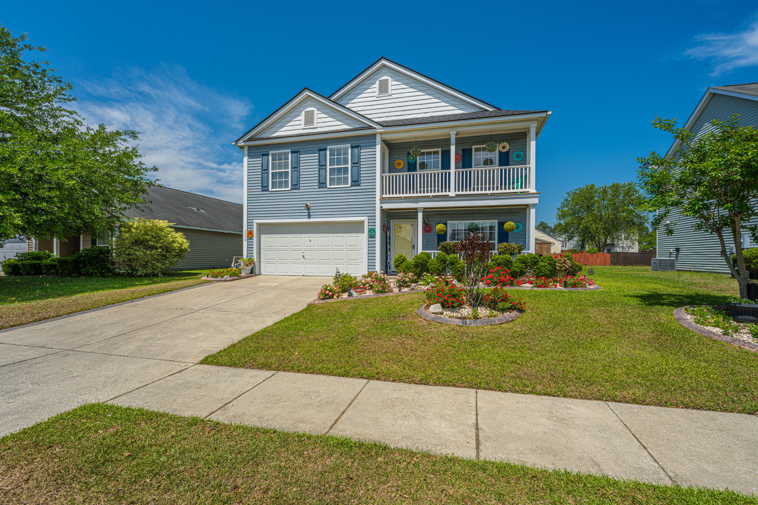 1138 Moss Grove Drive Moncks Corner, SC 29461 - Photo 4 of 42 1138MossGroveDrREDO003