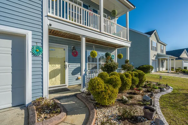 $384,000 | 1138 Moss Grove Drive, Moncks Corner, SC 29461