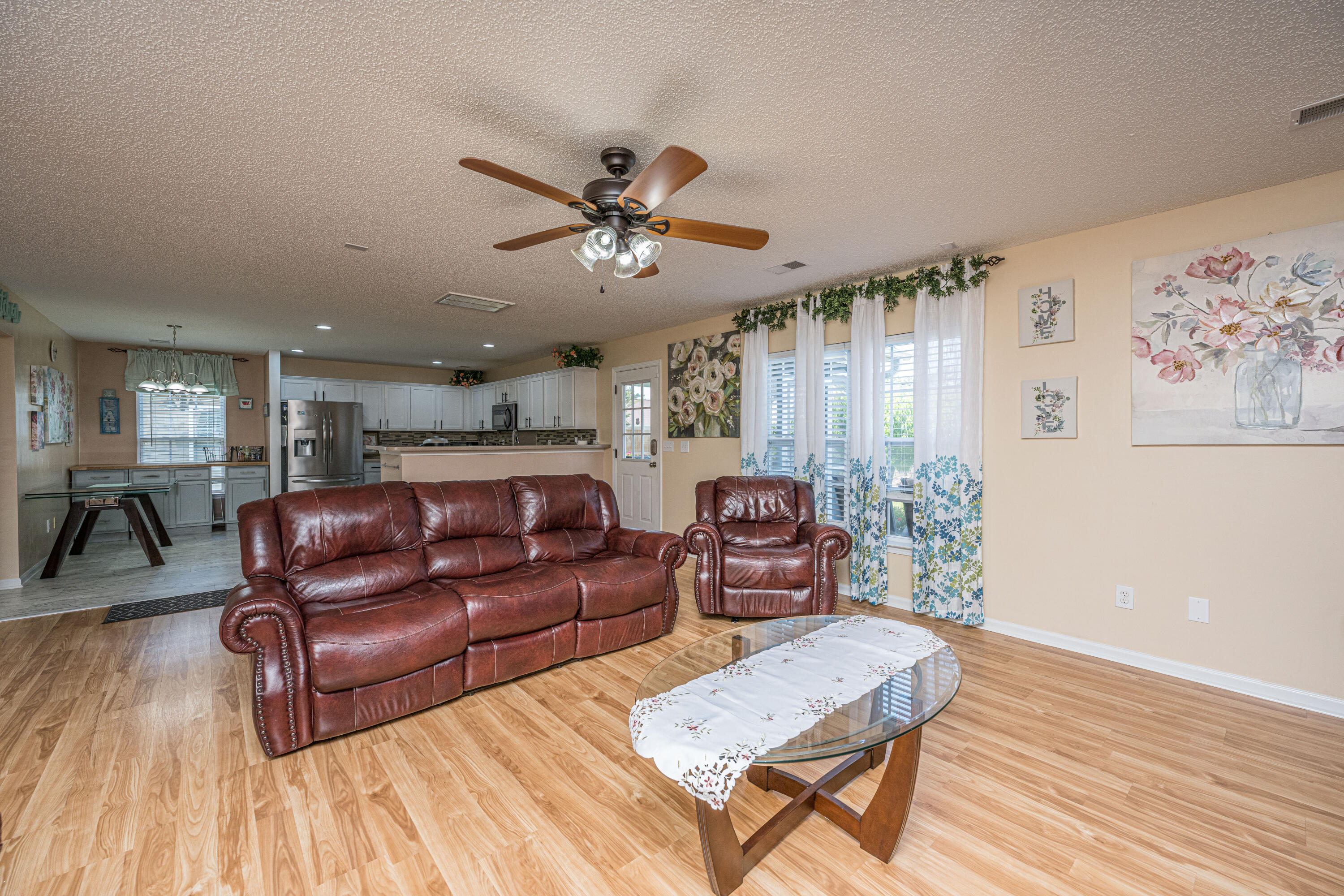 1138 Moss Grove Drive Moncks Corner, SC 29461 - Photo 8 of 42 1138MossGroveDrREDO014