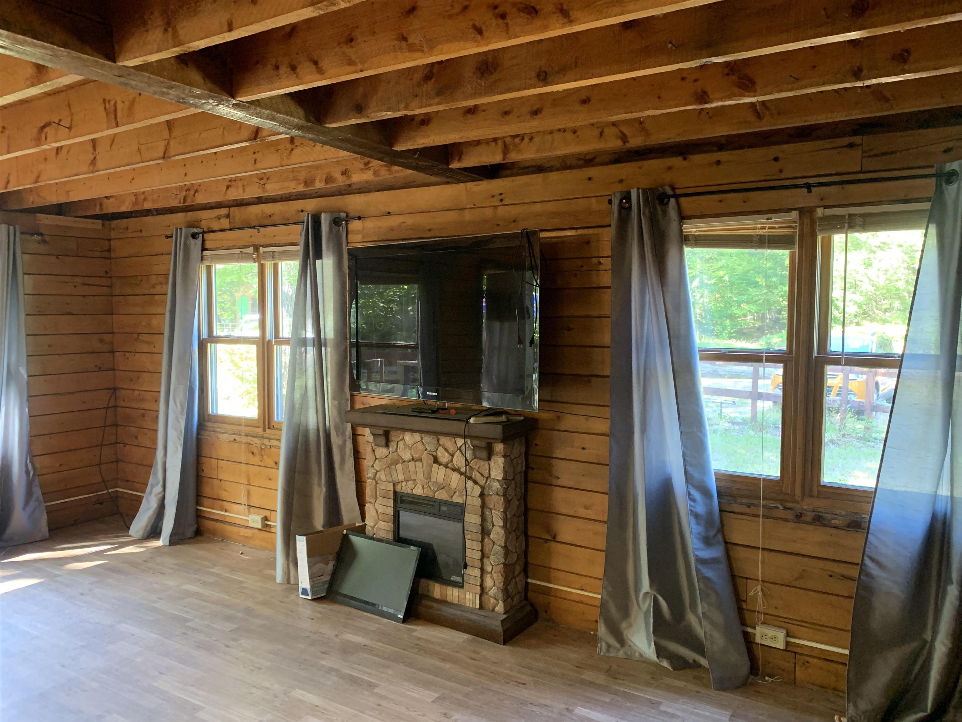 337 North Wakefield Road Wolfeboro, NH 03894 - Photo 6 of 31 Gallery Image 6