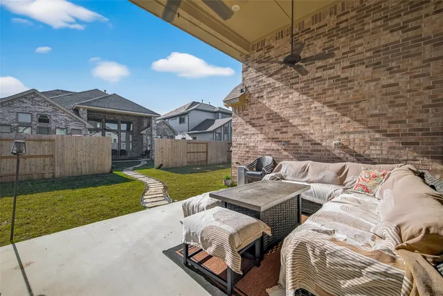 $629,000 | 1315 Vinter Meadows Lane, Richmond, TX 77406