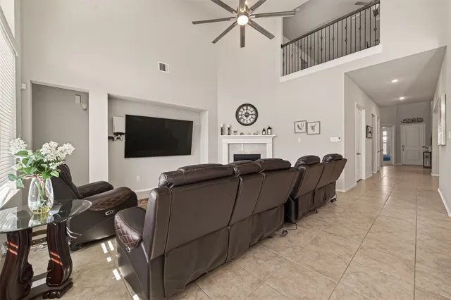 $629,000 | 1315 Vinter Meadows Lane, Richmond, TX 77406