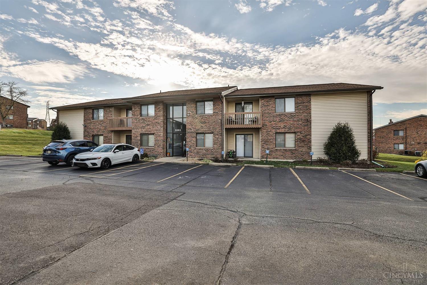 3893 Mack Road, Unit 119 Fairfield, OH 45014 - Photo 1 of 18 Gallery Image 1