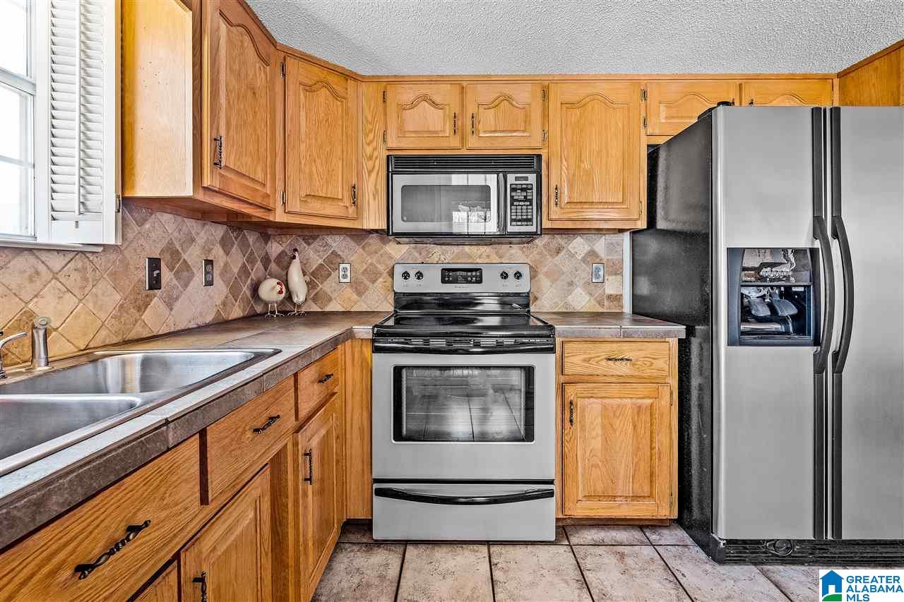 170 Lisa Lane Springville, AL 35146 - Photo 7 of 24
