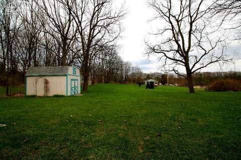 6708 East River Road Flushing, MI 48433 - Photo 49 of 50 20435669-48.JPG