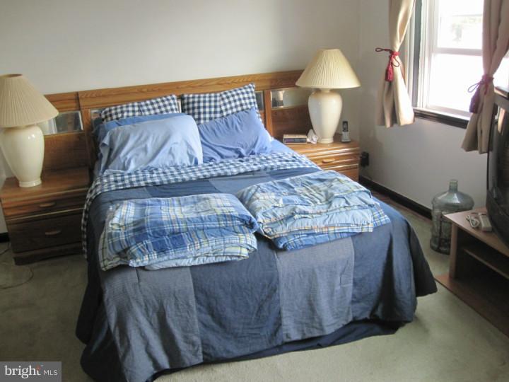 9066 Wesleyan Road Philadelphia, PA 19136 - Photo 16 of 24 Bedroom - Main