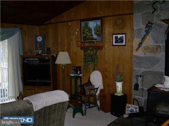 73 Bloody Spring Road Bernville, PA 19506 - Photo 3 of 12 Gallery Image 3