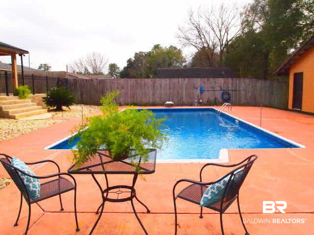9415 Celeste Road Saraland, AL 36571 - Photo 5 of 19 Poolside