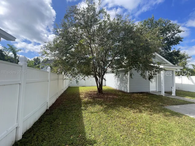 $3,000 | 15 6th Avenue, Bluffton, SC 29910