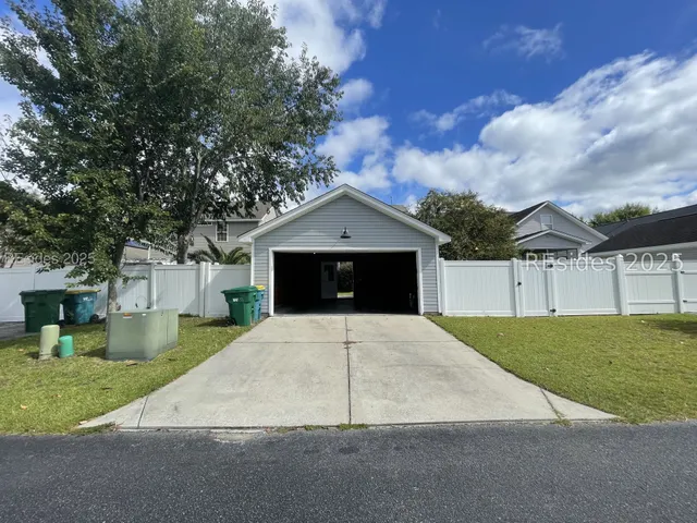 $3,000 | 15 6th Avenue, Bluffton, SC 29910