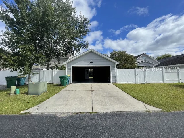 $3,000 | 15 6th Avenue, Bluffton, SC 29910