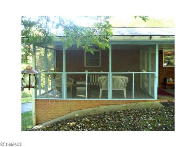 4885 Follansbee Road Winston-Salem, NC 27127 - Photo 3 of 16 Exterior Front.