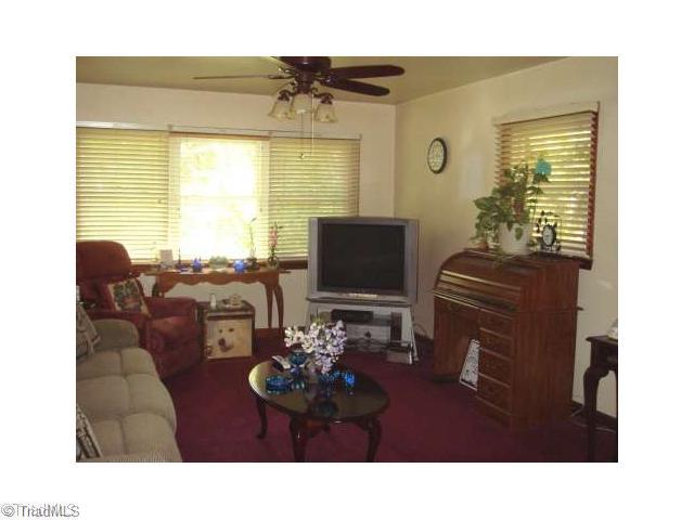 4885 Follansbee Road Winston-Salem, NC 27127 - Photo 8 of 16 Living Room.