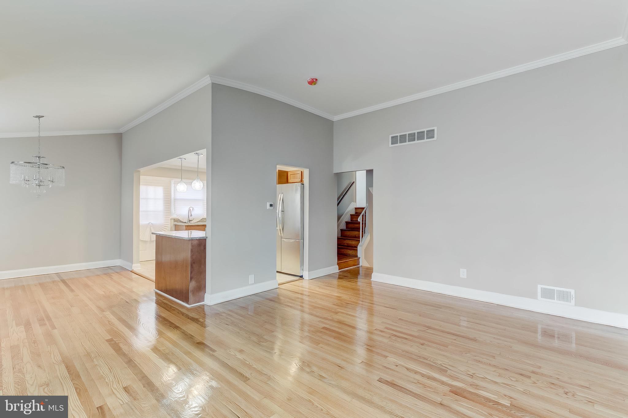 3309 Fieldview Road Baltimore, MD 21207 - Photo 7 of 19