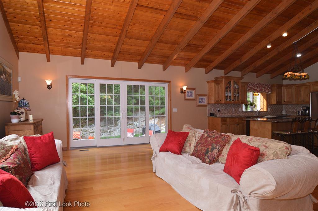 65 Nipmuc Road Scituate, RI 02825 - Photo 16 of 37