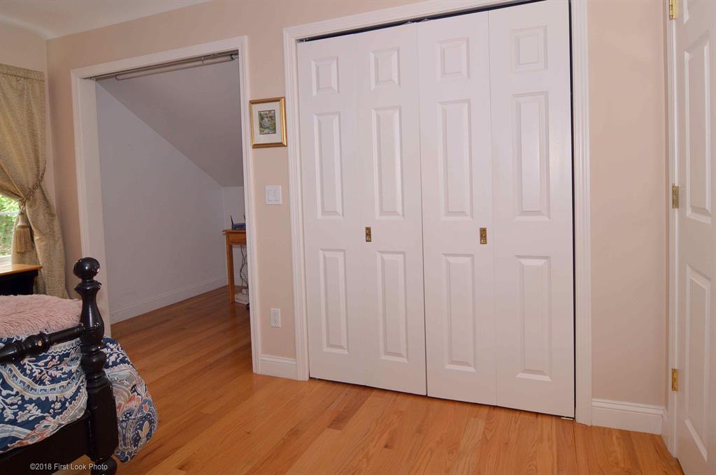 65 Nipmuc Road Scituate, RI 02825 - Photo 28 of 37