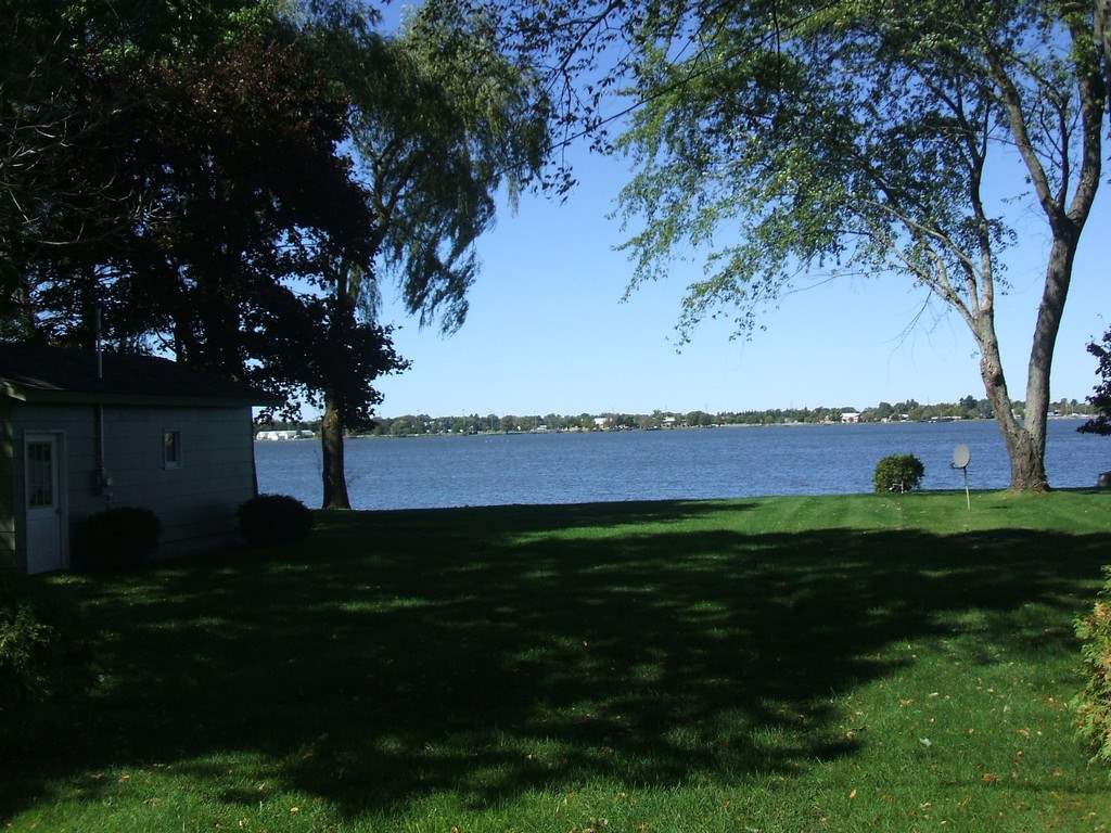640 Holly Road Cadillac, MI 49601 - Photo 9 of 15 1793259-8.JPG