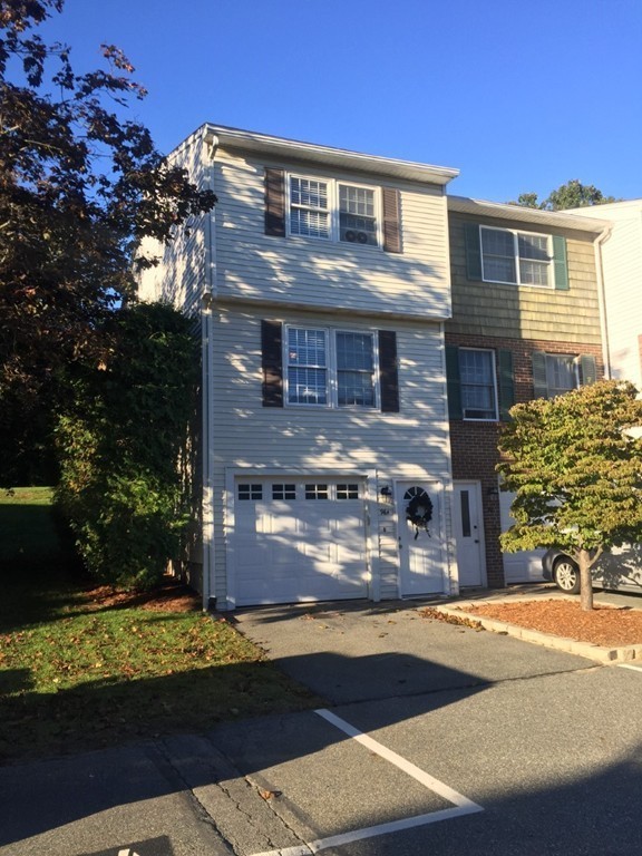96 Roper Street, Unit A Lowell, MA 01852 - Photo 18 of 18 Gallery Image 18