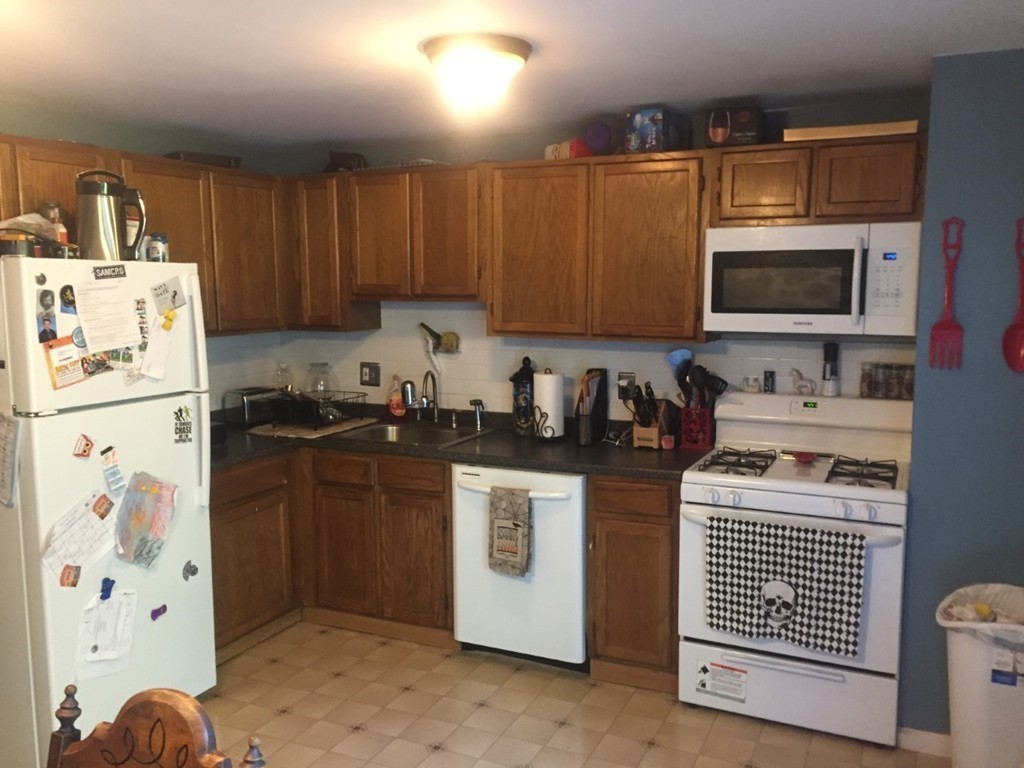 96 Roper Street, Unit A Lowell, MA 01852 - Photo 6 of 18 Gallery Image 6