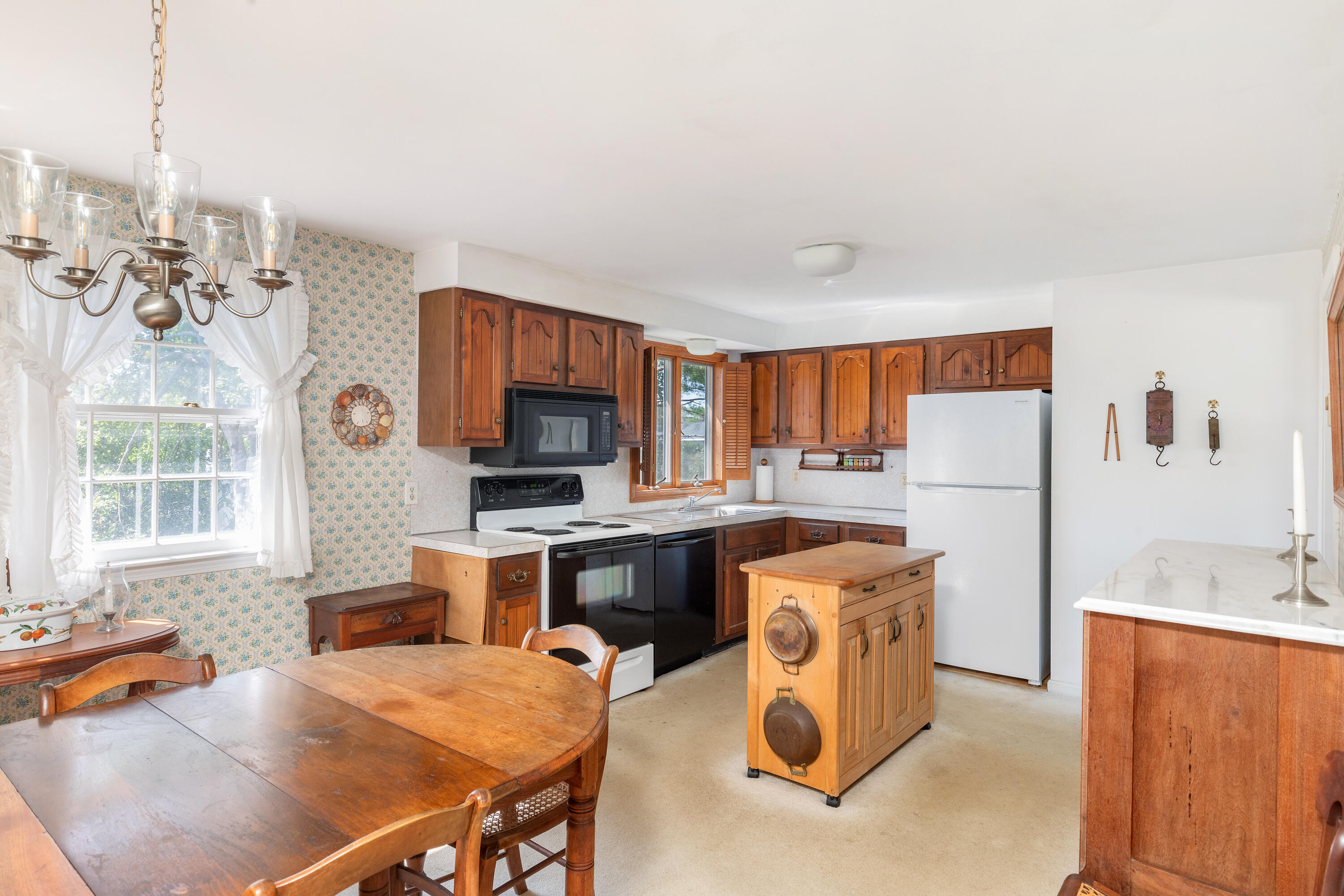 12 Marsh View Avenue Kennebunk, ME 04043 - Photo 11 of 28 8-15 Marsh Road, Kennebunk