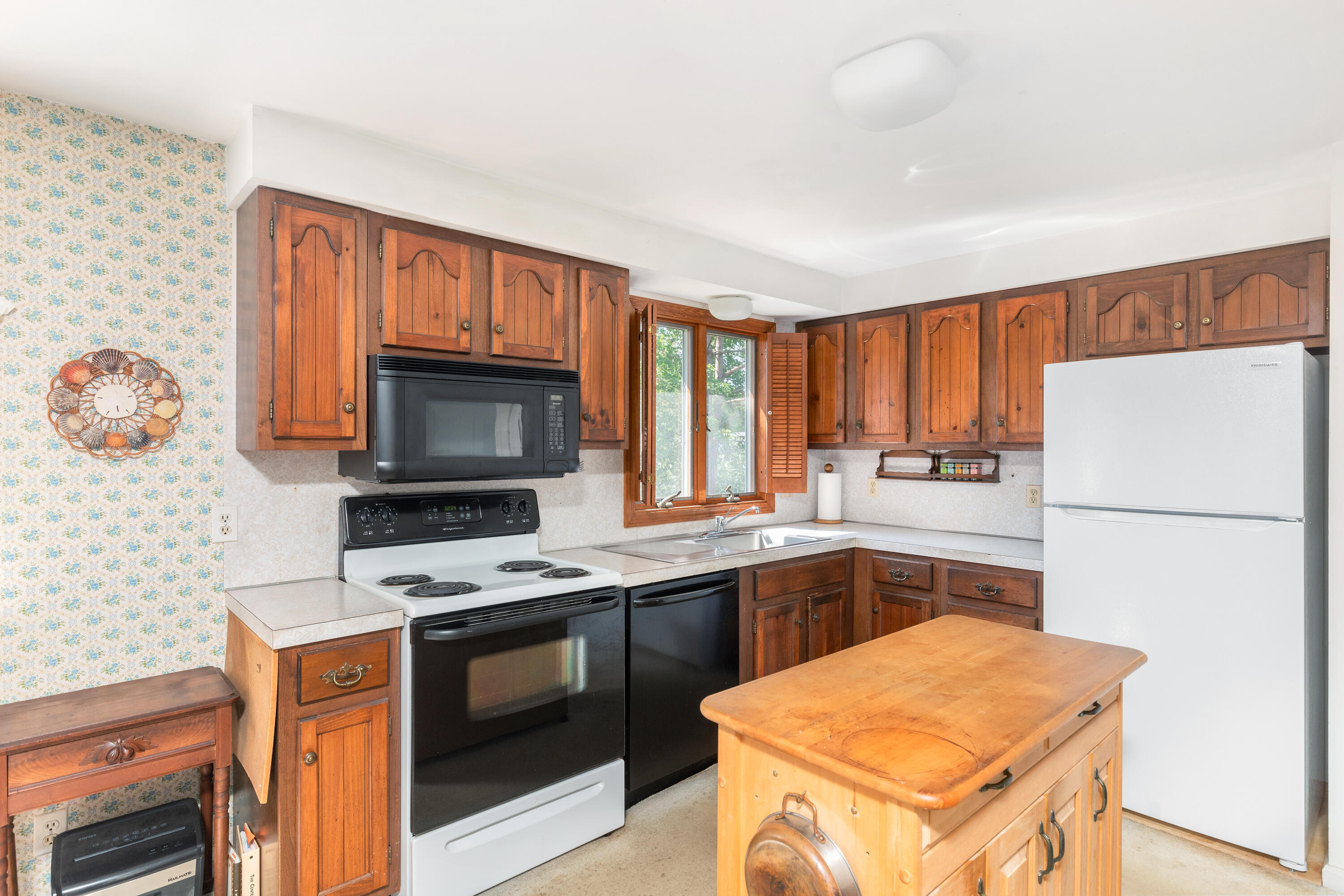 12 Marsh View Avenue Kennebunk, ME 04043 - Photo 12 of 28 9-15 Marsh Road, Kennebunk