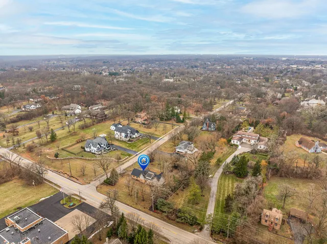 $1,100,000 | 7680 Wolf Road, Burr Ridge, IL 60527