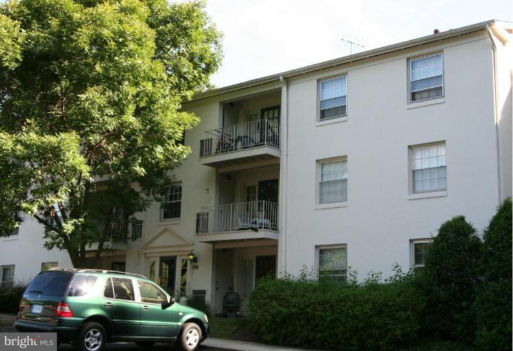 5900 Prince George Drive, Unit 331 Springfield, VA 22152 - Photo 1 of 15 Exterior (Main)