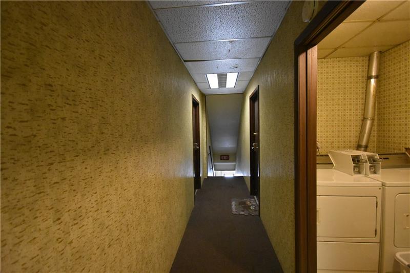 485 New York Avenue Rochester, PA 15074 - Photo 2 of 24