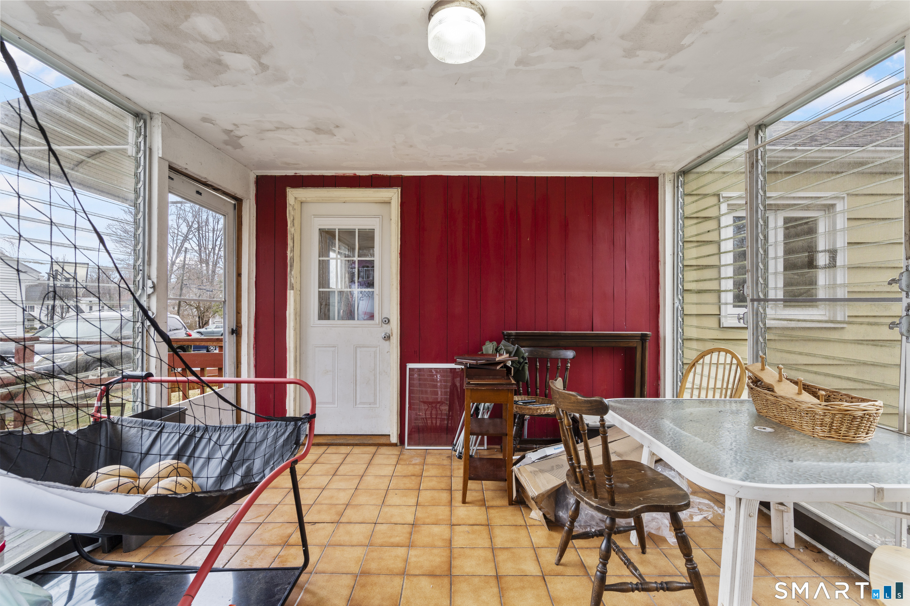 12 Garth Road Manchester, CT 06040 - Photo 23 of 37