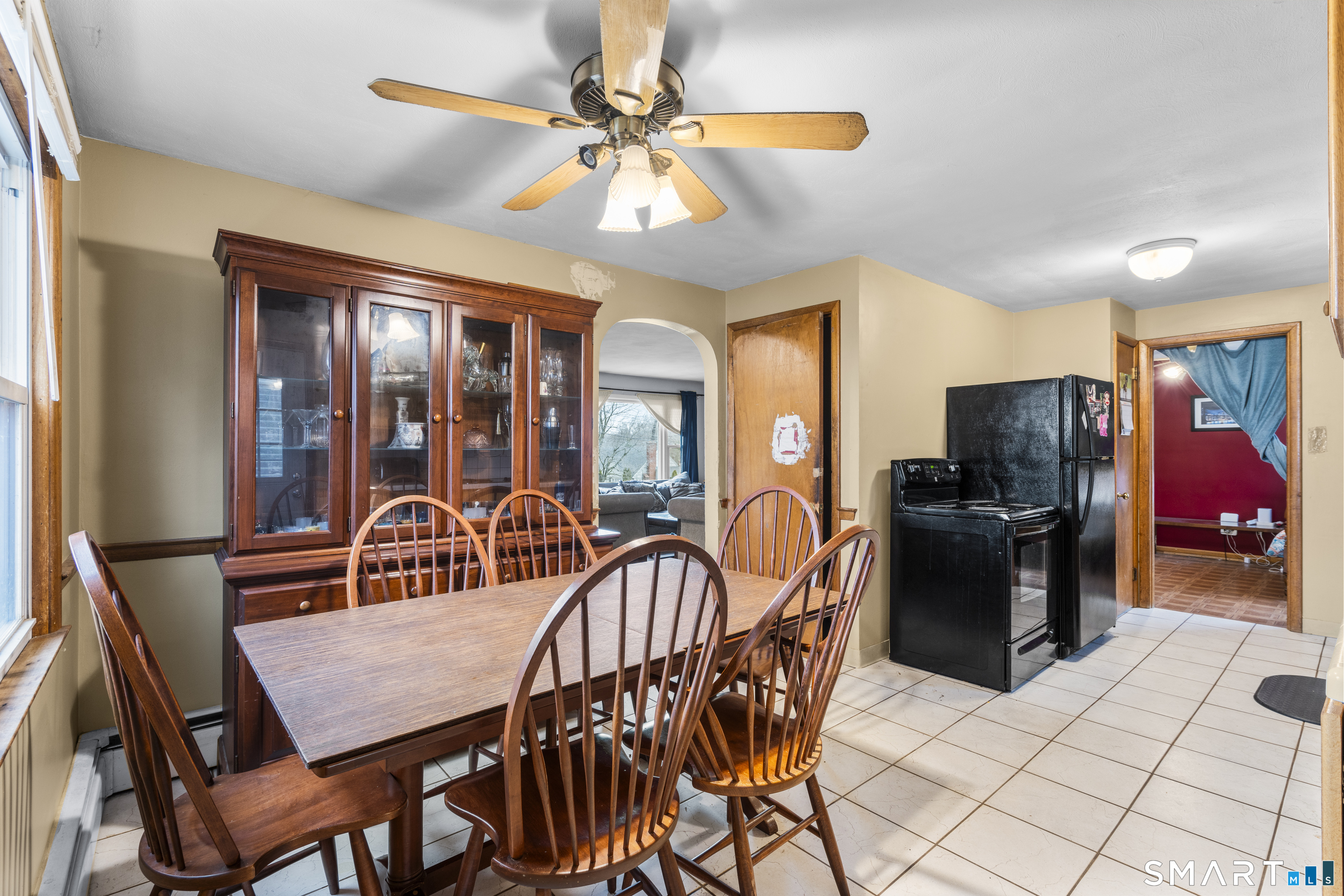 12 Garth Road Manchester, CT 06040 - Photo 8 of 37